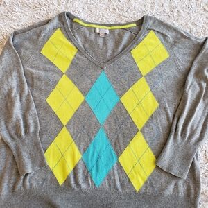 JCPenney Gray V-Neck Sweater with Yellow and Blue Argyle